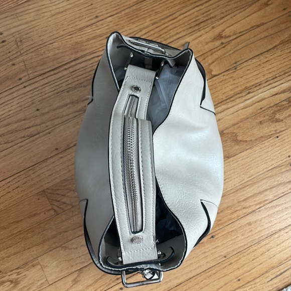 Stone Colored Shoulder Bag - Picture 3 of 11